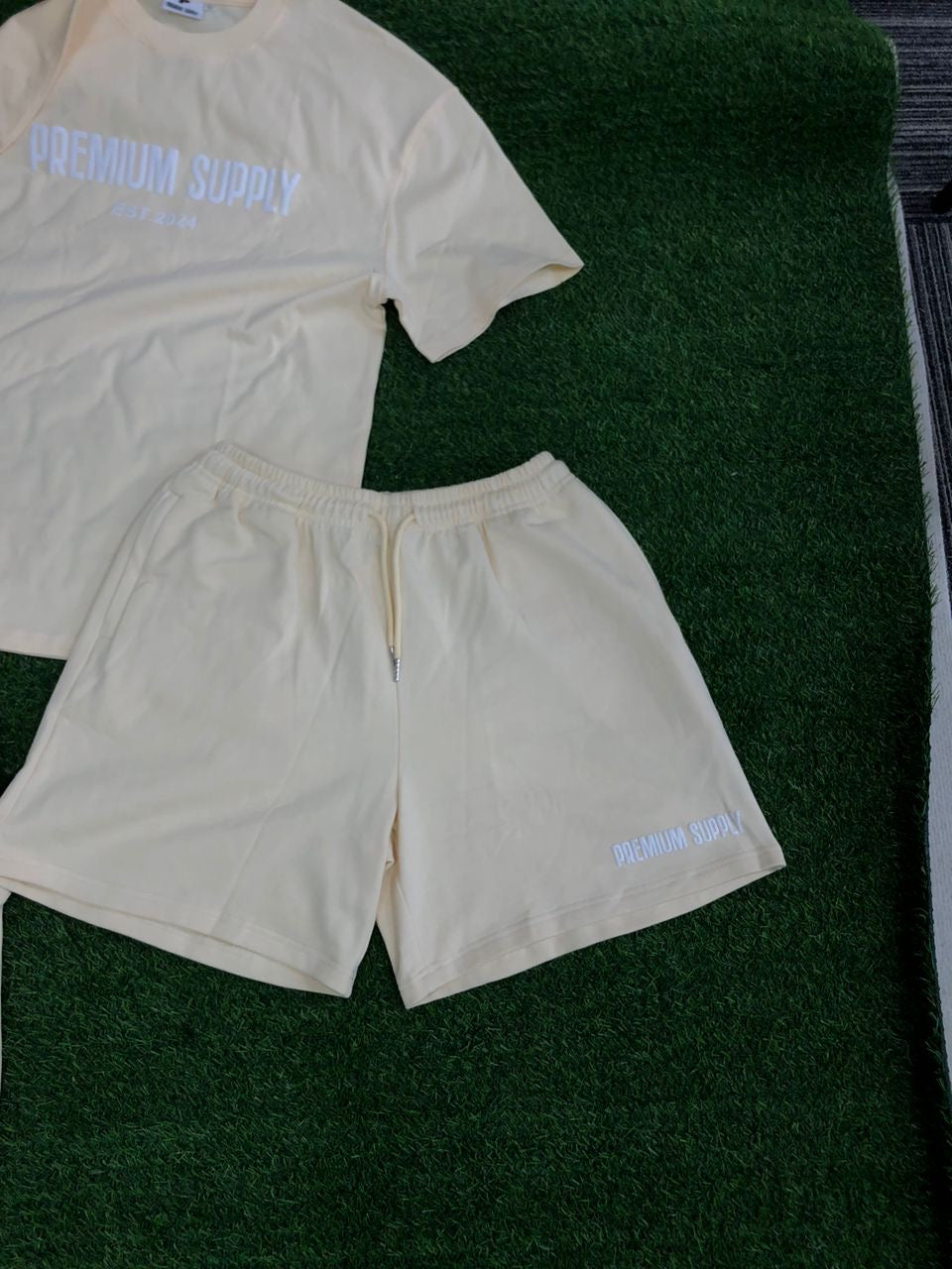 French Terry Shorts Bone